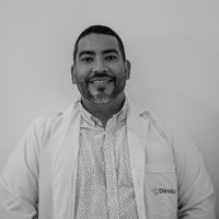 Dr. Jonathan Arguello Molla