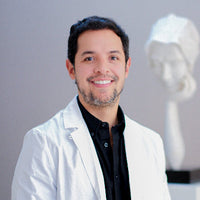 Dr. Mario Naranjo